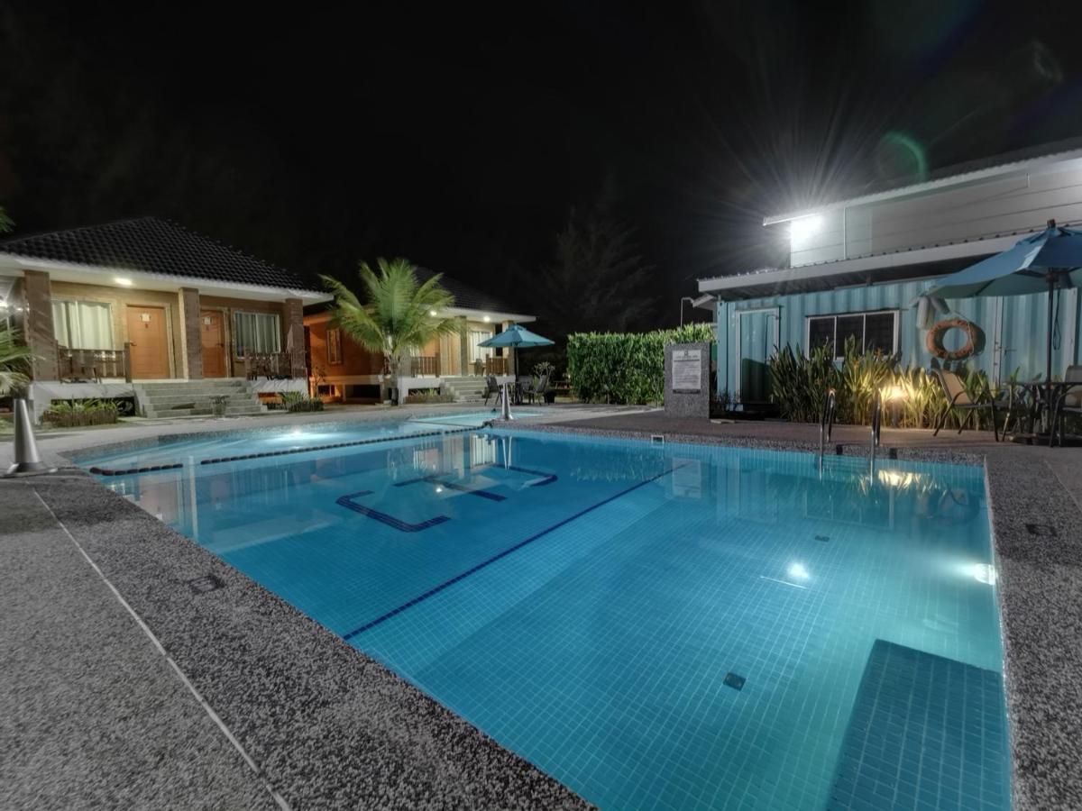Casa Tanjung Jara Hotell Dungun Eksteriør bilde