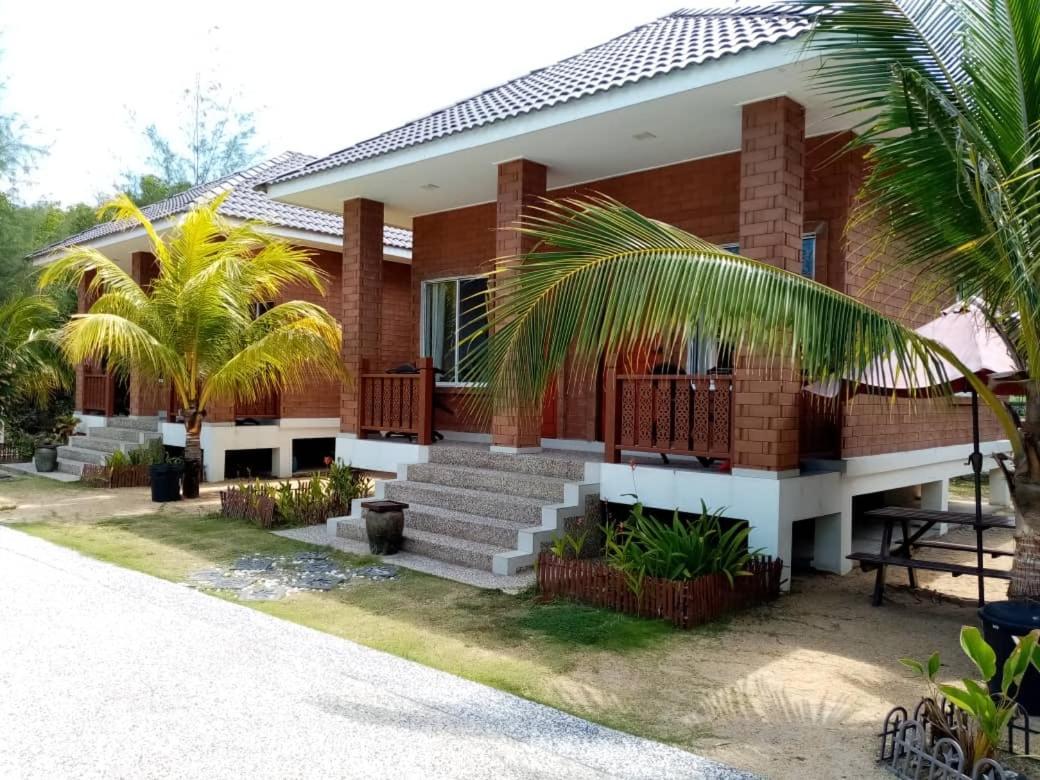 Casa Tanjung Jara Hotell Dungun Eksteriør bilde