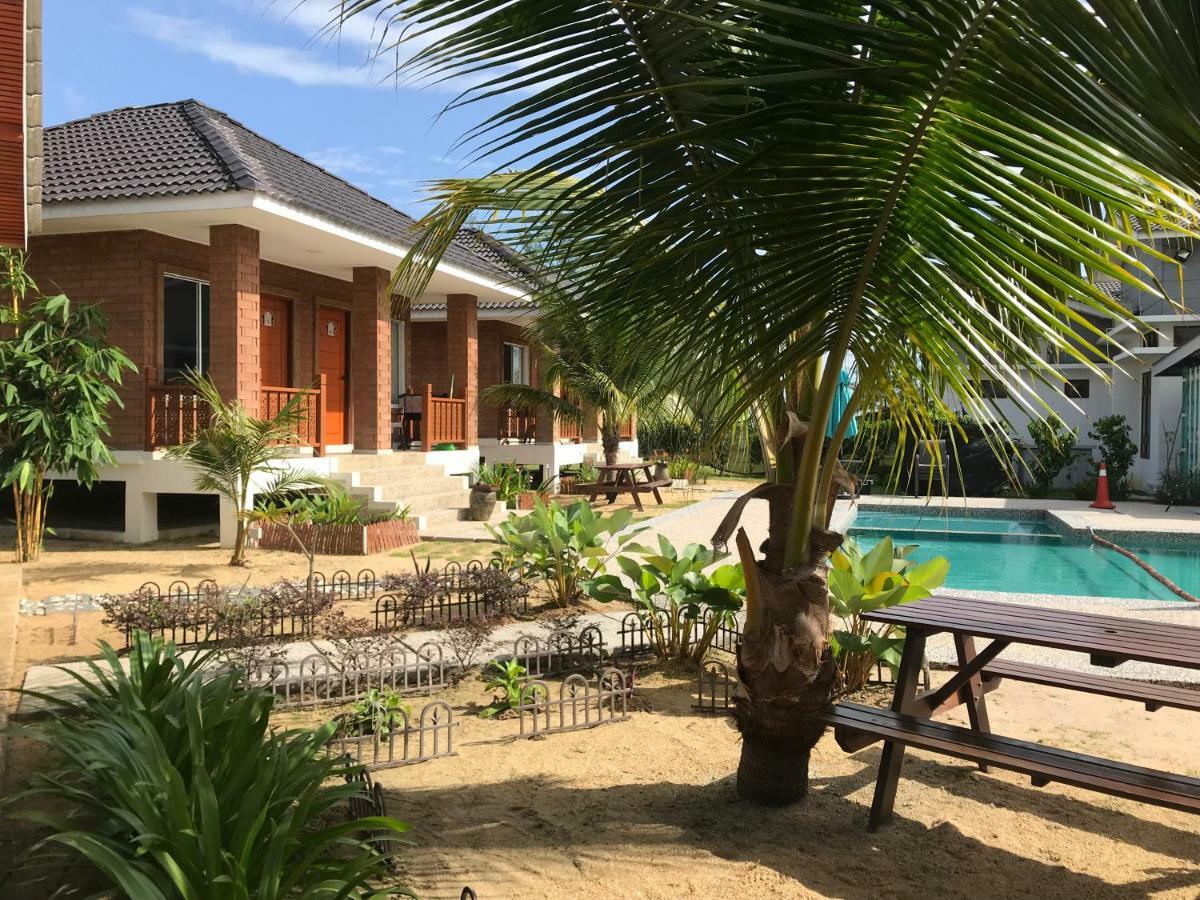 Casa Tanjung Jara Hotell Dungun Eksteriør bilde
